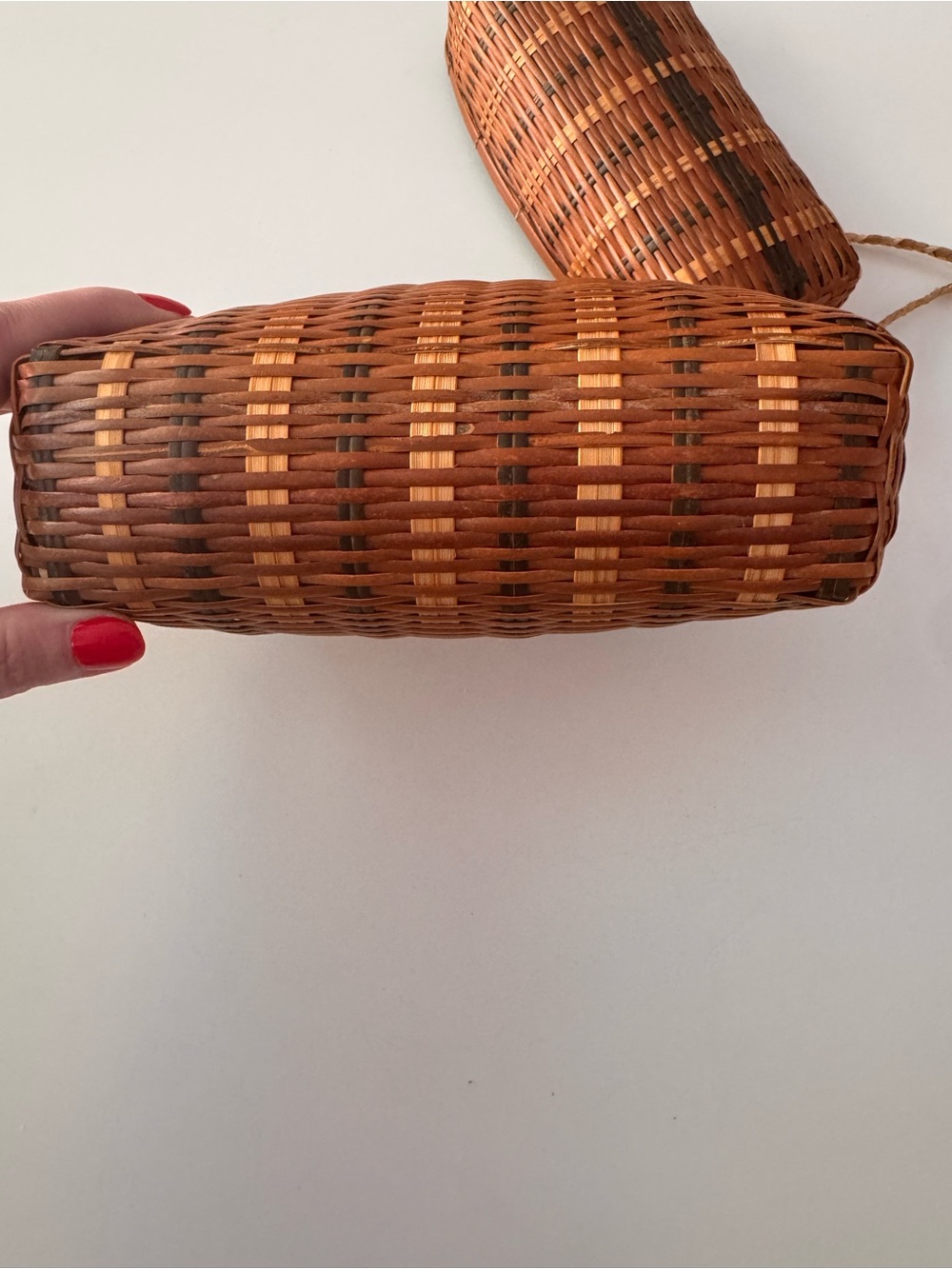 Vintage Basket Crossbody Bag in Natural Brown - Picture 4 of 6